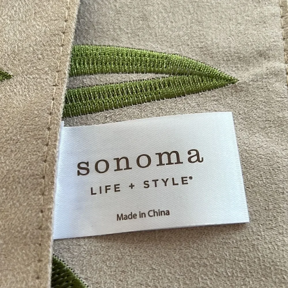 Sonoma 4 embroidered olive branch placemats.